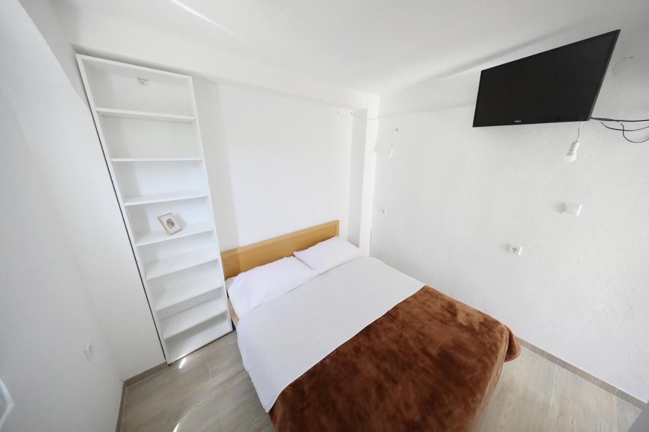 Apartamento Ap Roko&Dina Nin Exterior foto